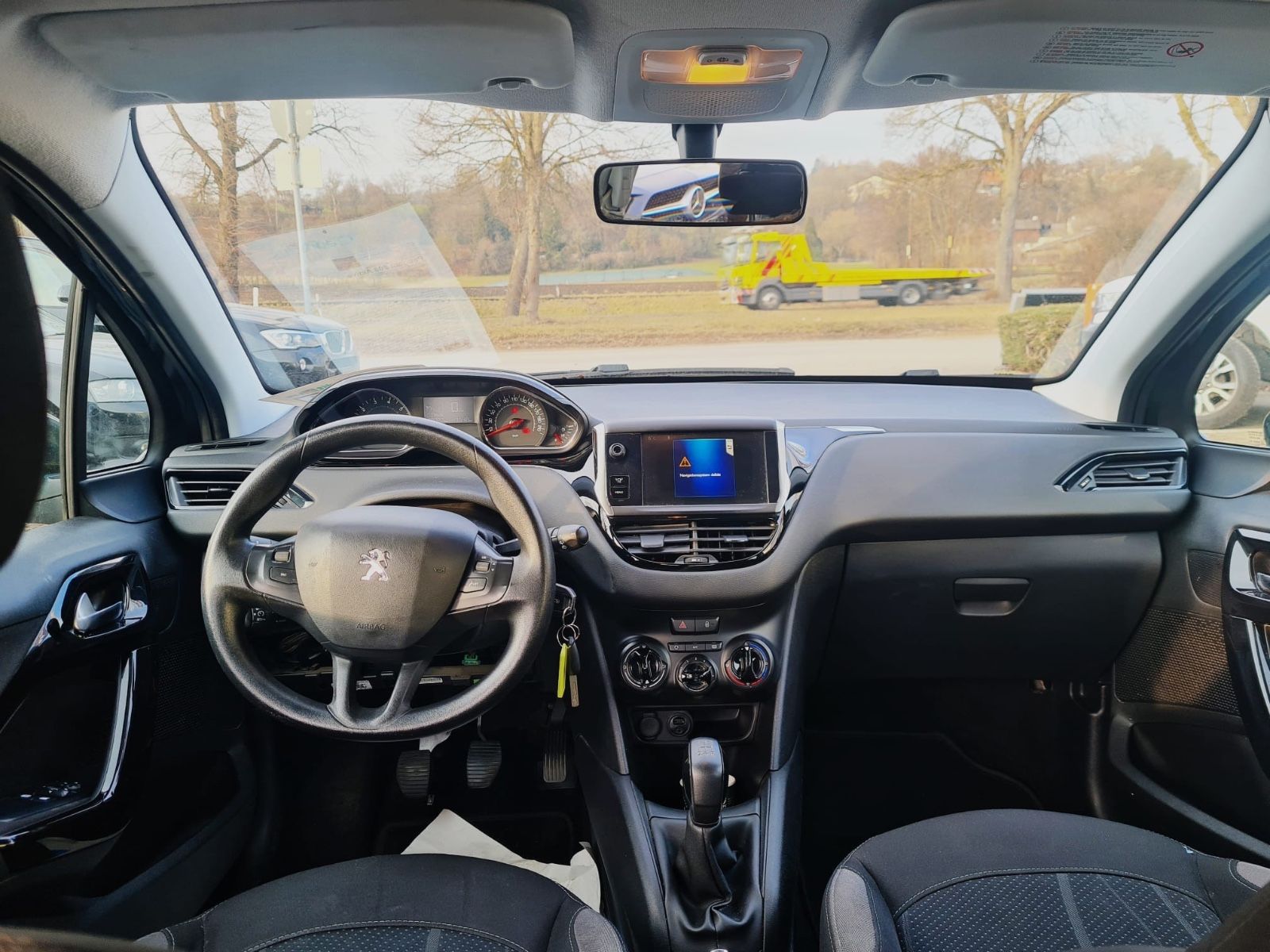 Fahrzeugabbildung Peugeot 208 1.2 Style 82 VTi