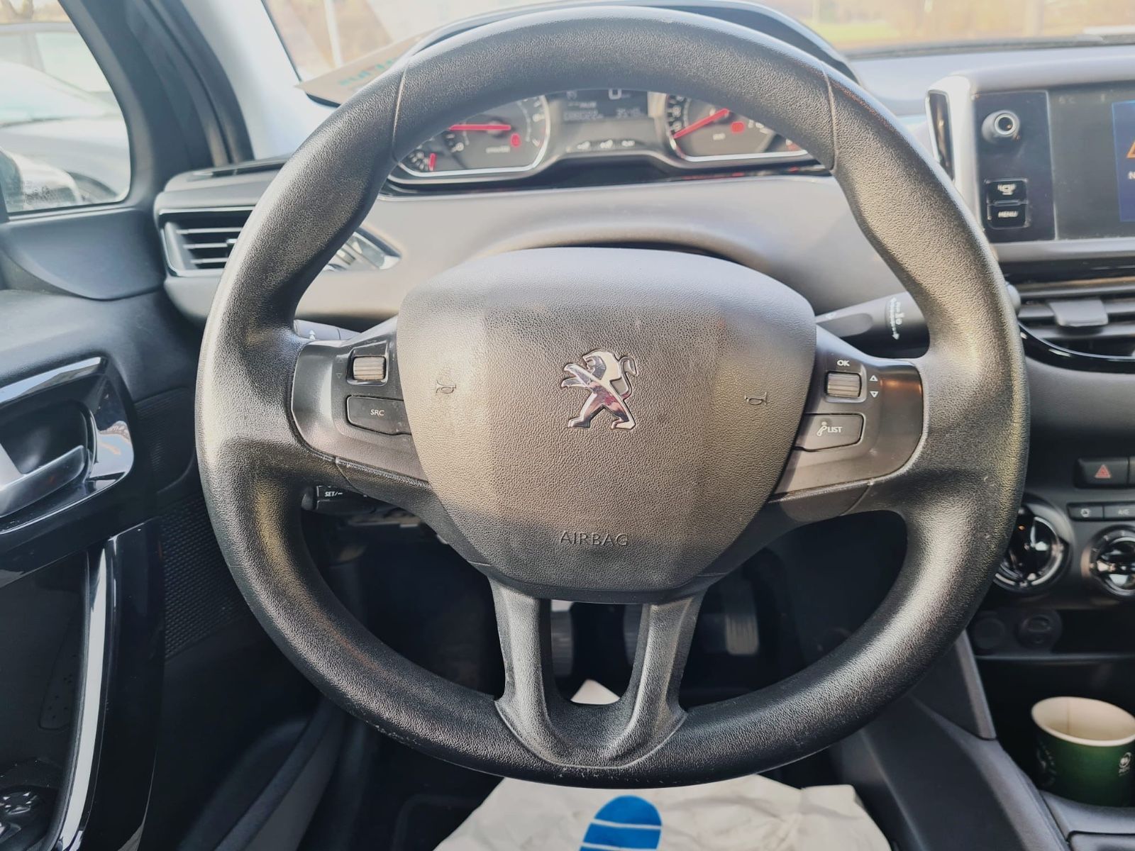 Fahrzeugabbildung Peugeot 208 1.2 Style 82 VTi