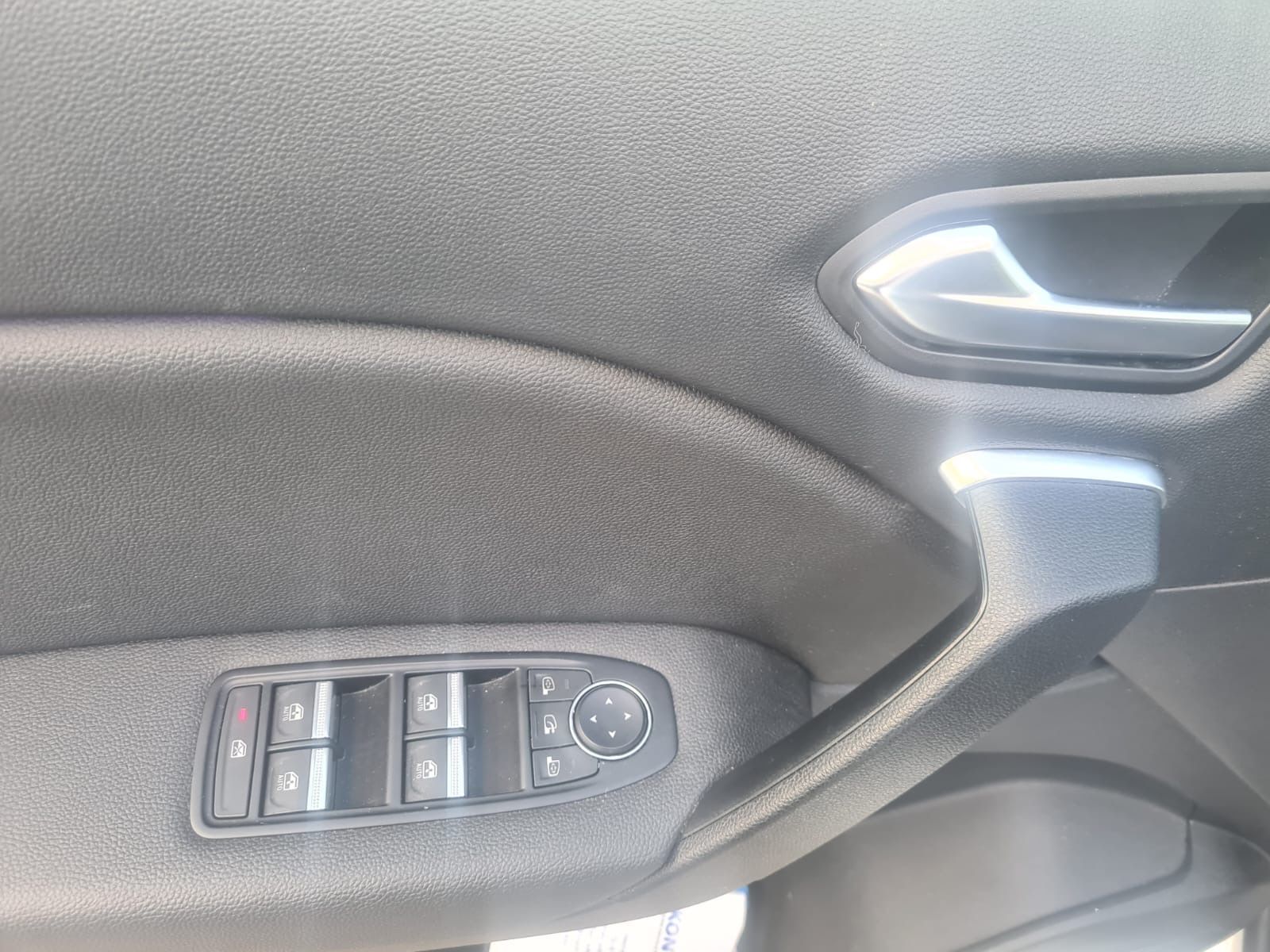 Fahrzeugabbildung Renault Captur II Intens