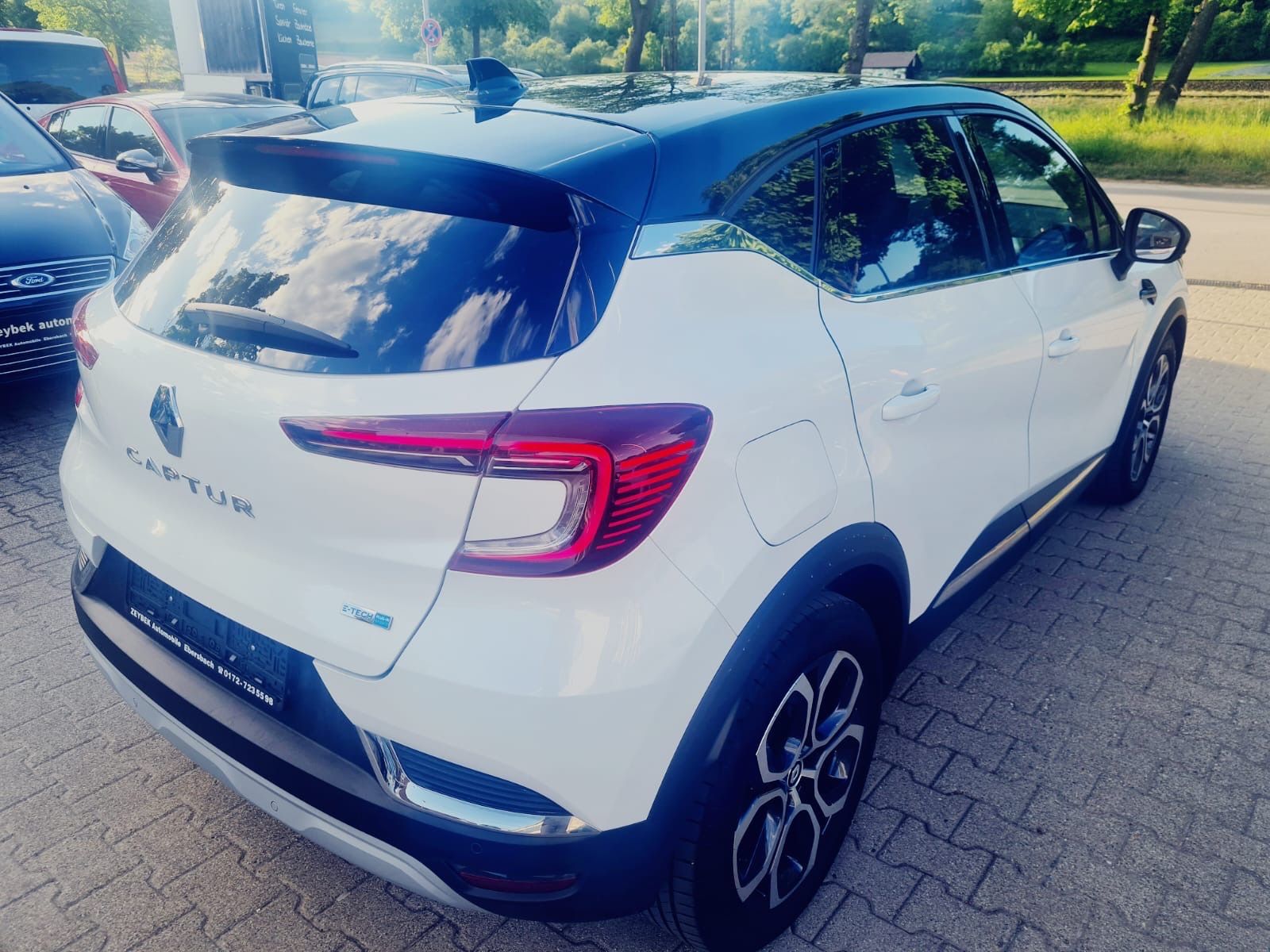 Fahrzeugabbildung Renault Captur II Intens