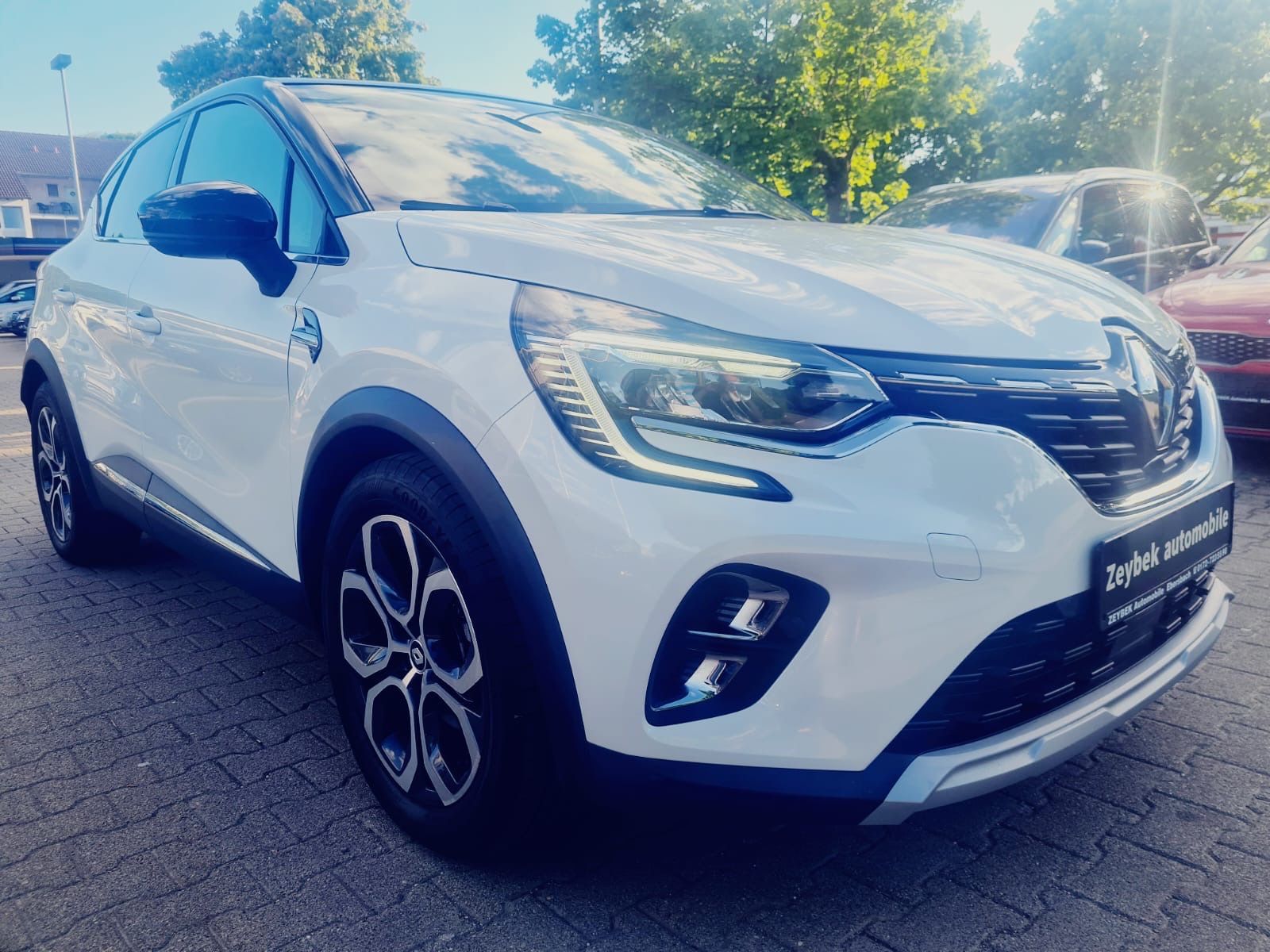 Fahrzeugabbildung Renault Captur II Intens
