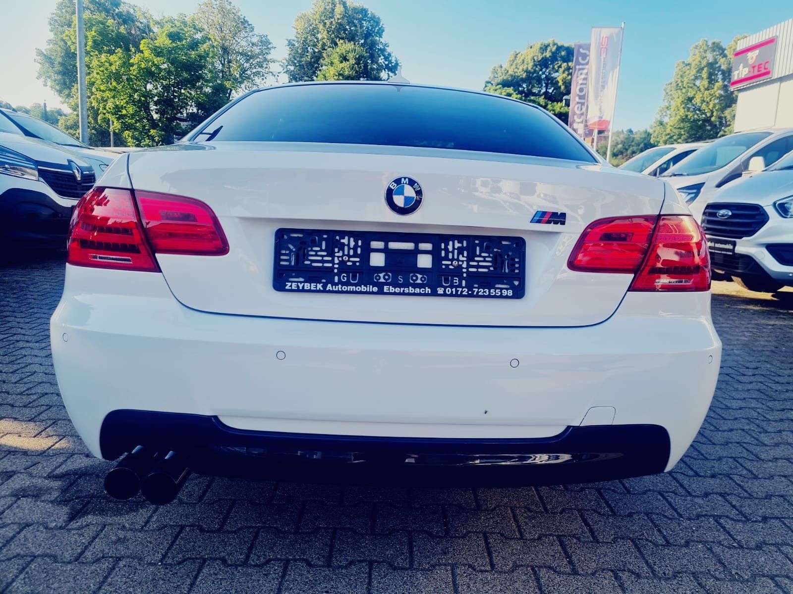 Fahrzeugabbildung BMW 320 Baureihe 3 Coupe 320i M Paket